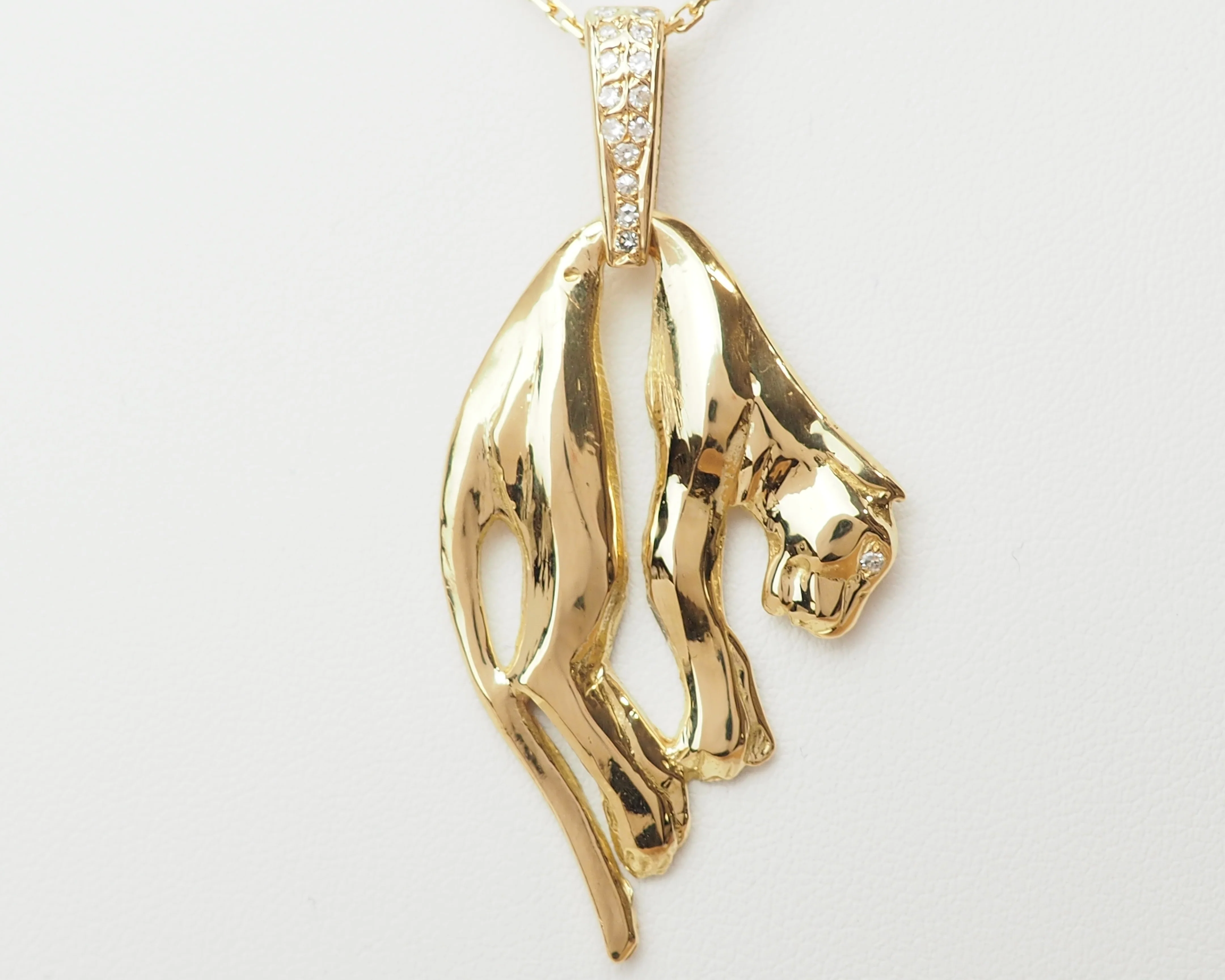 Pendentif en or jaune et diamants