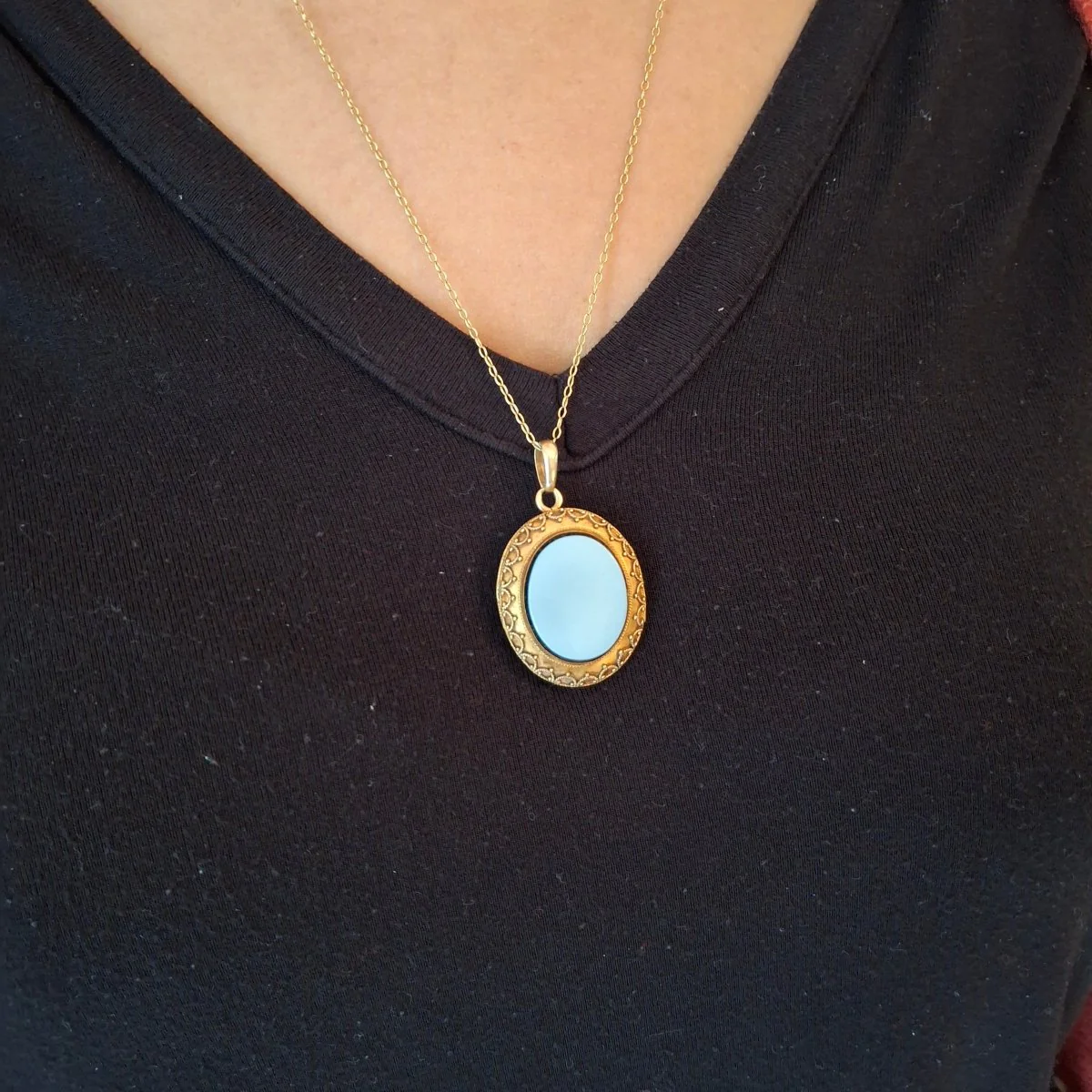 Pendentif en or jaune et onyx - Image 2
