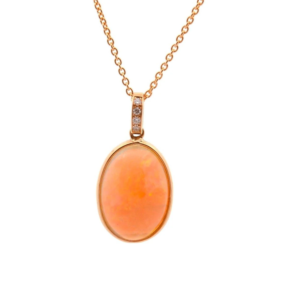 Pendentif en or jaune, opale et diamants