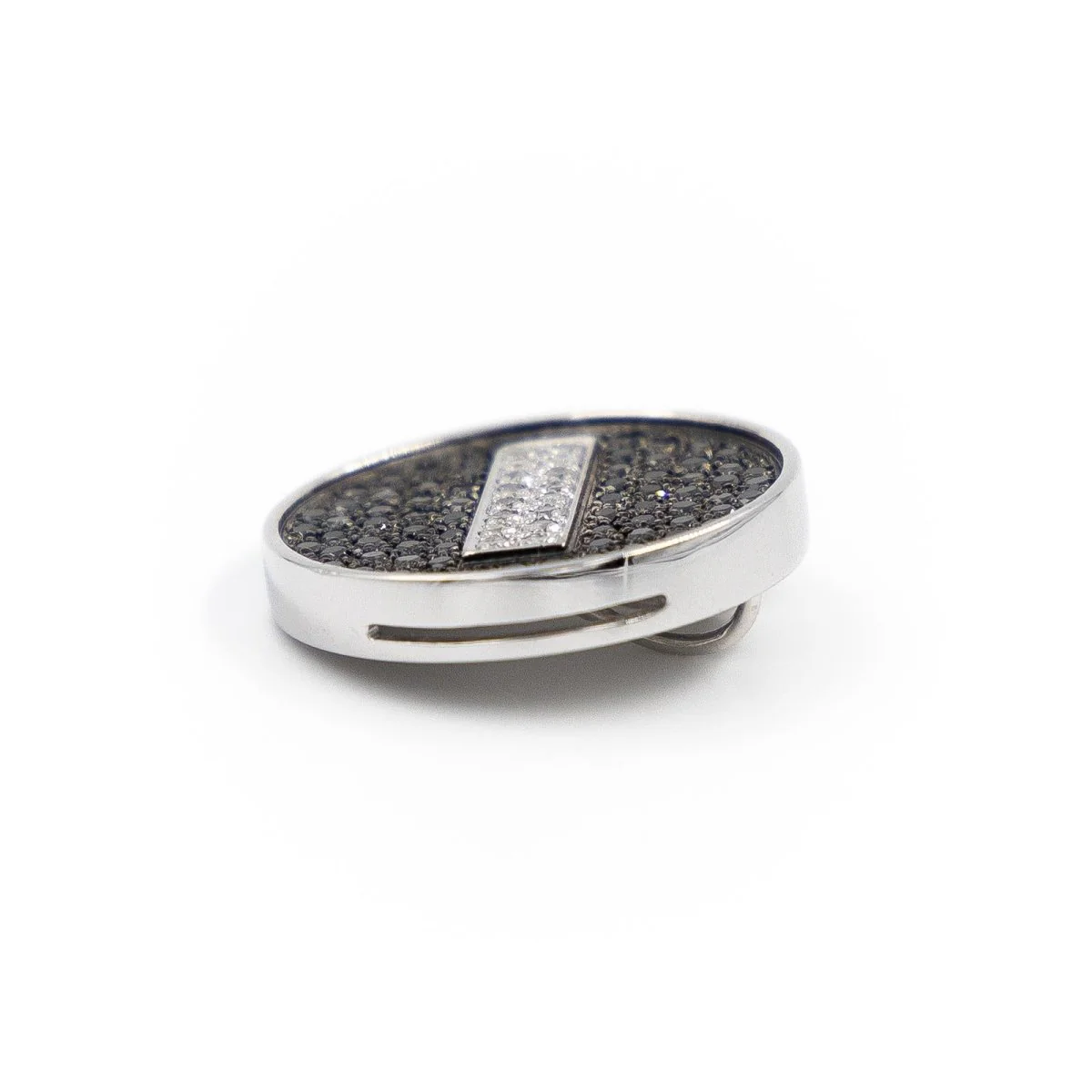 Pendentif en or blanc et diamants blancs et noirs - Image 2