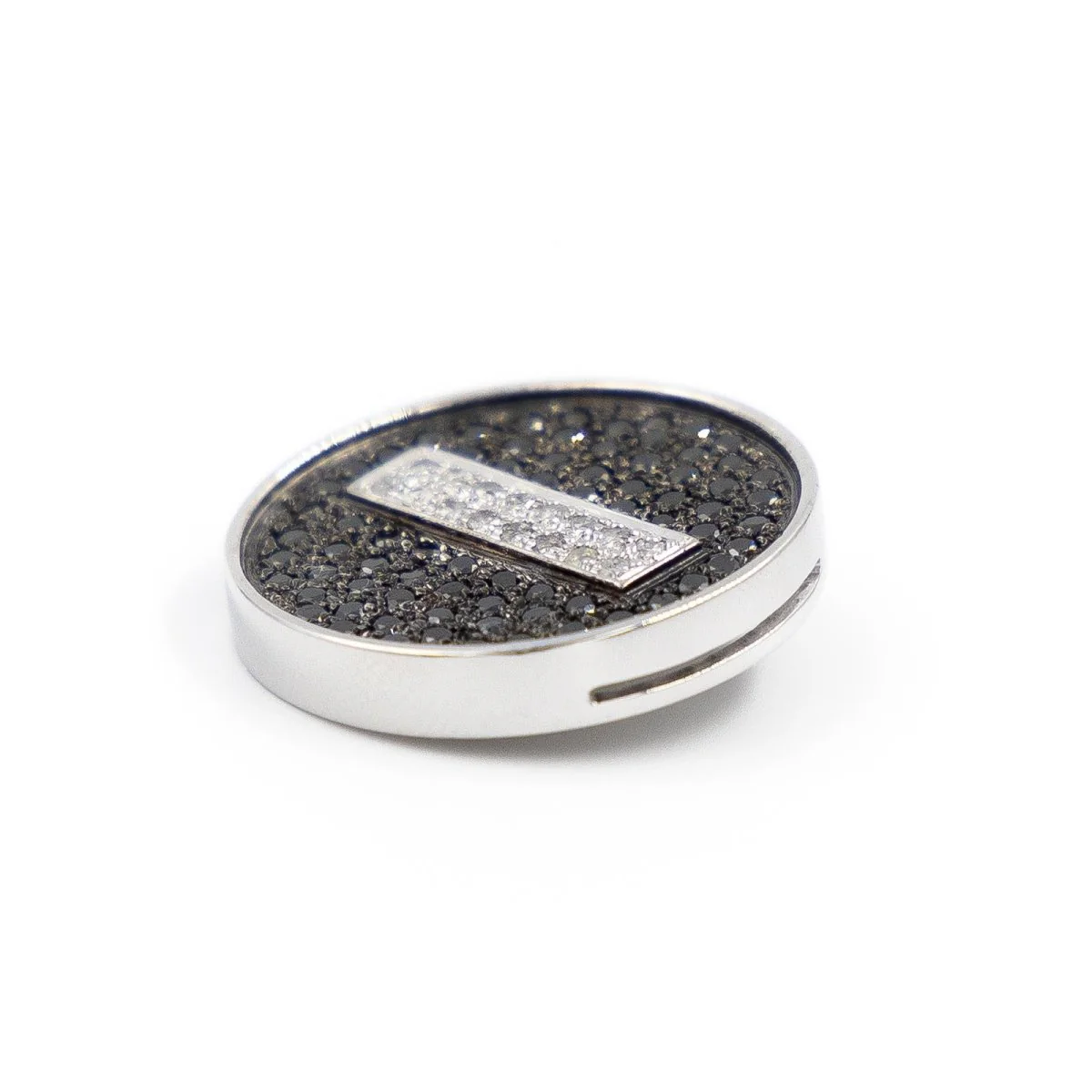 Pendentif en or blanc et diamants blancs et noirs - Image 6