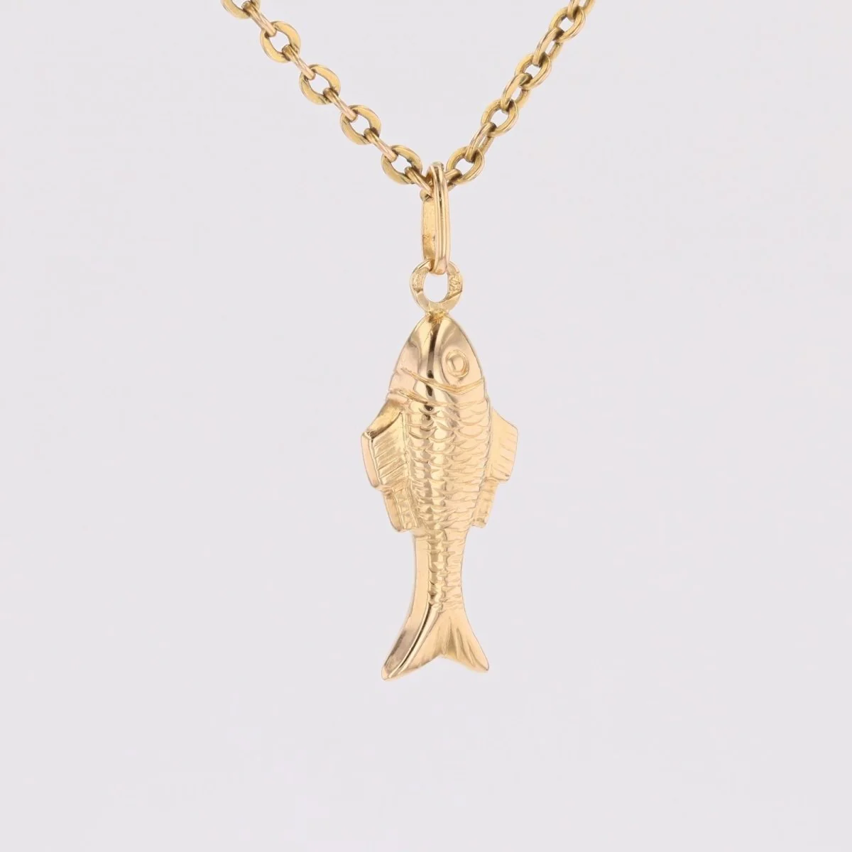 Pendentif poisson en or jaune - Image 5