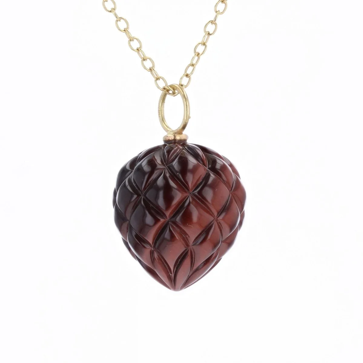 Pendentif en or jaune et oeil de tigre