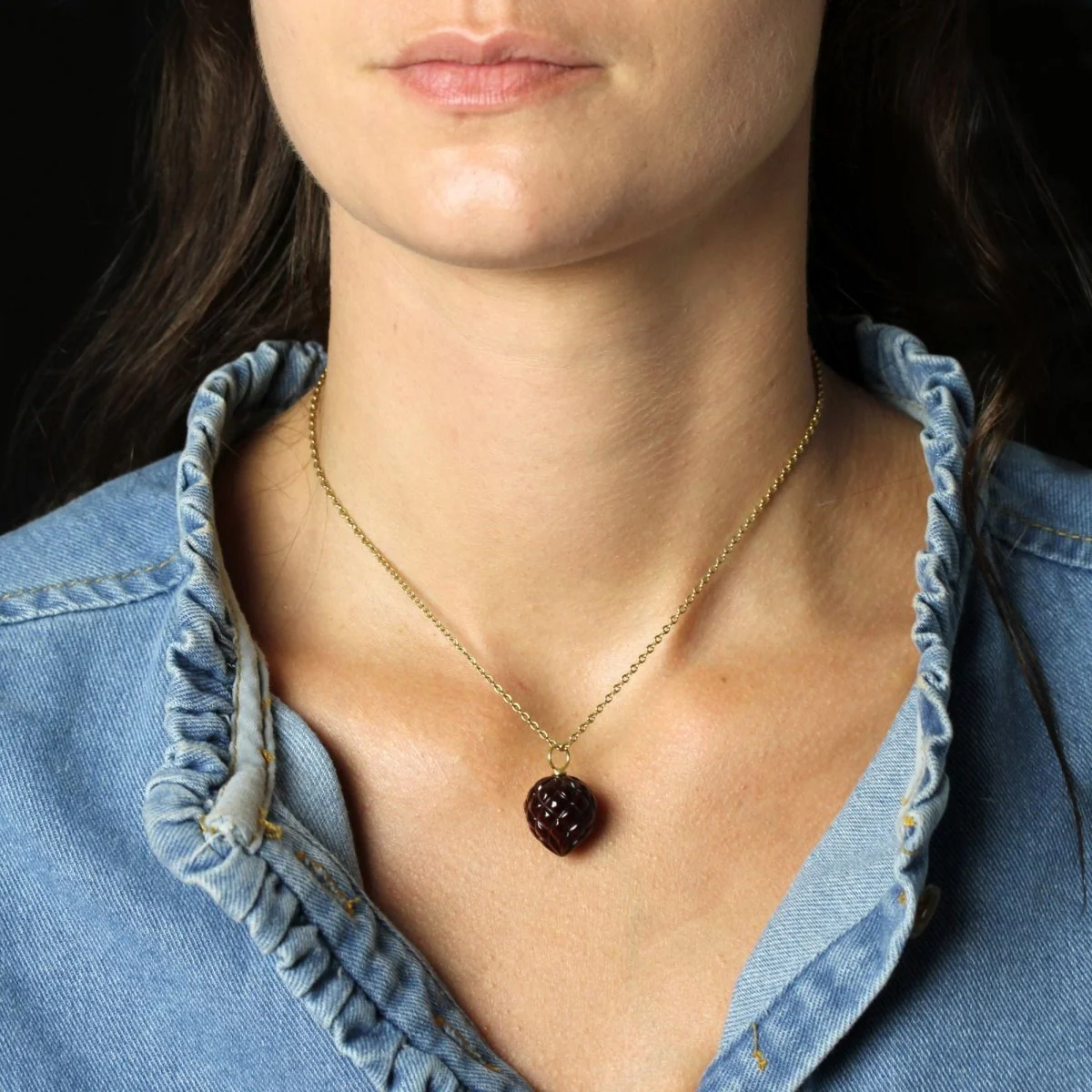 Pendentif en or jaune et oeil de tigre - Image 2