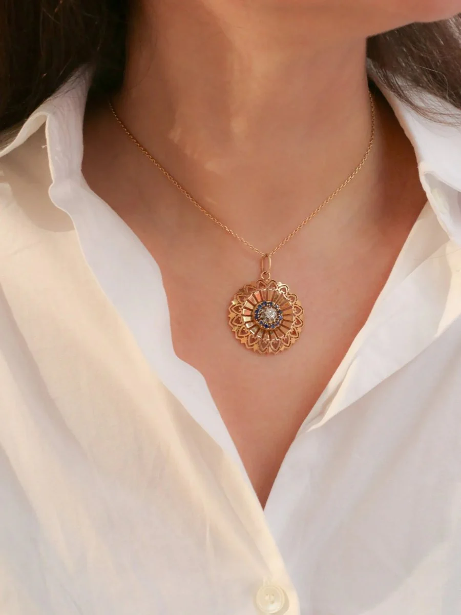 Pendentif rond vintage en or jaune, diamant et saphirs - Image 7