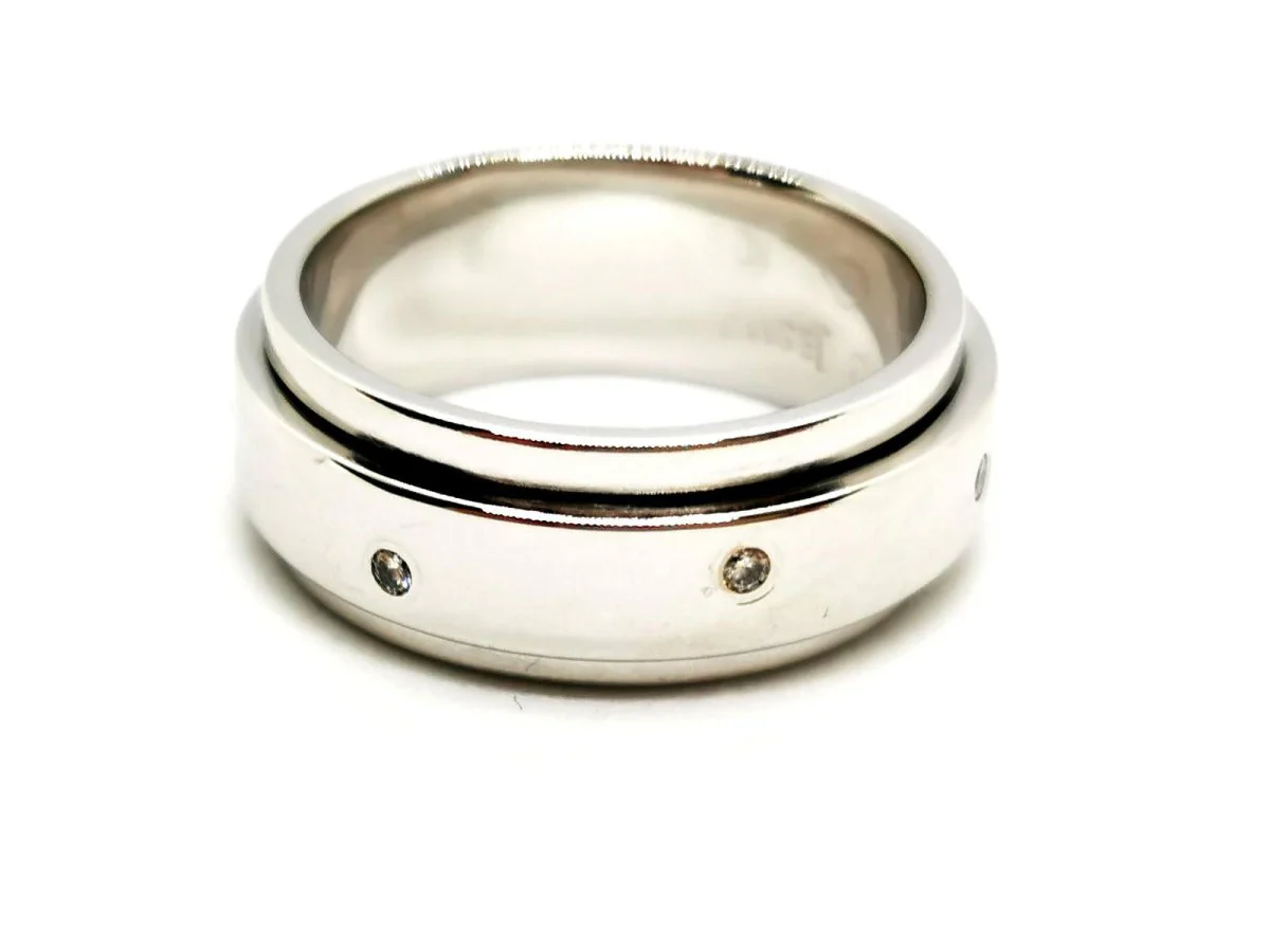 Piaget Bague Alliance Possession Or blanc Diamant - Image 6