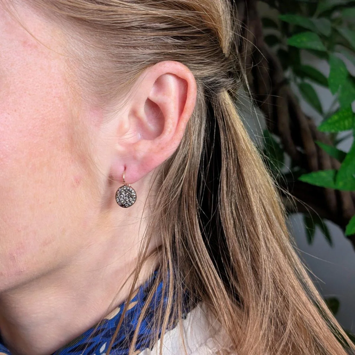 Boucles d'oreilles Dormeuses POMELLATO "Sabbia" en or rose et diamants - Image 2