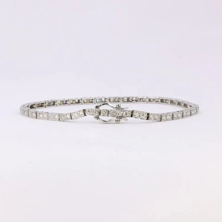 Bracelet Ligne en or blanc et diamants - Image 3