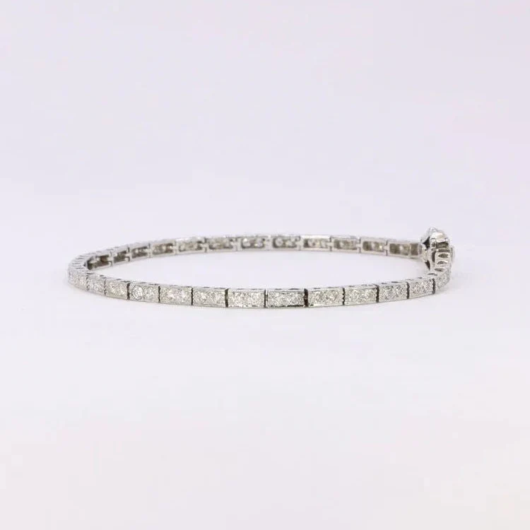 Bracelet Ligne en or blanc et diamants - Image 4
