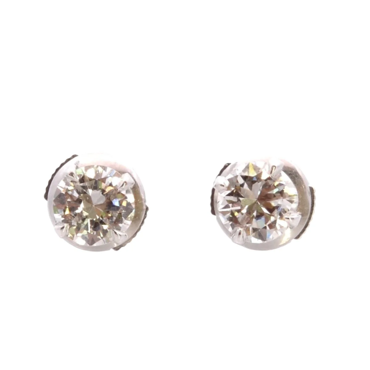 Puces d’oreilles en or blanc et diamants