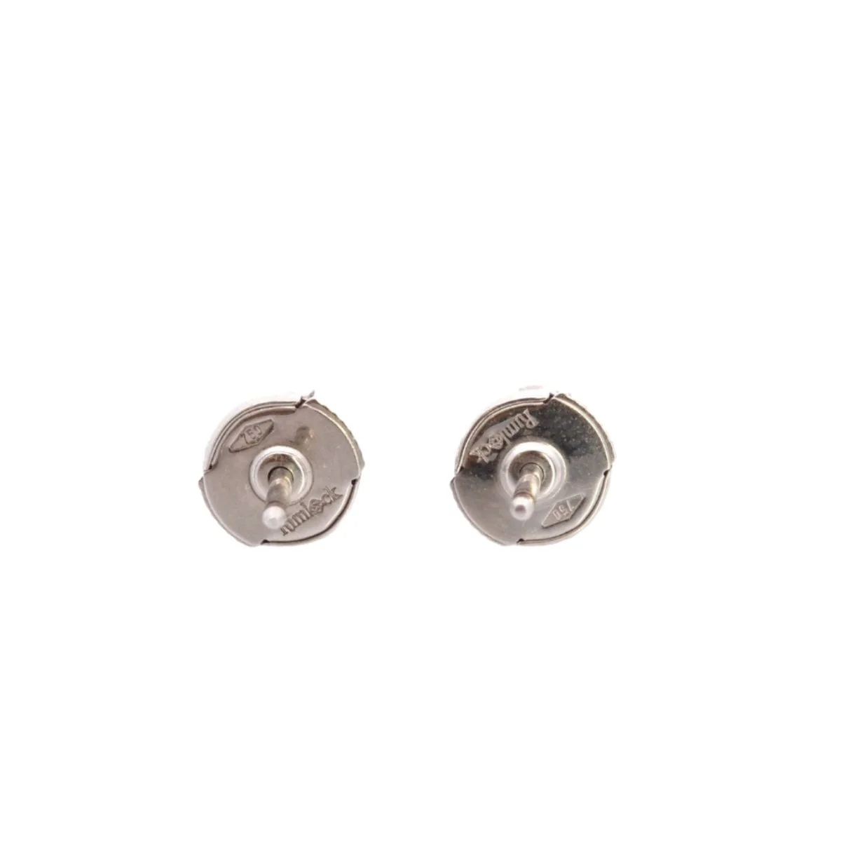 Puces d’oreilles en or blanc et diamants - Image 2