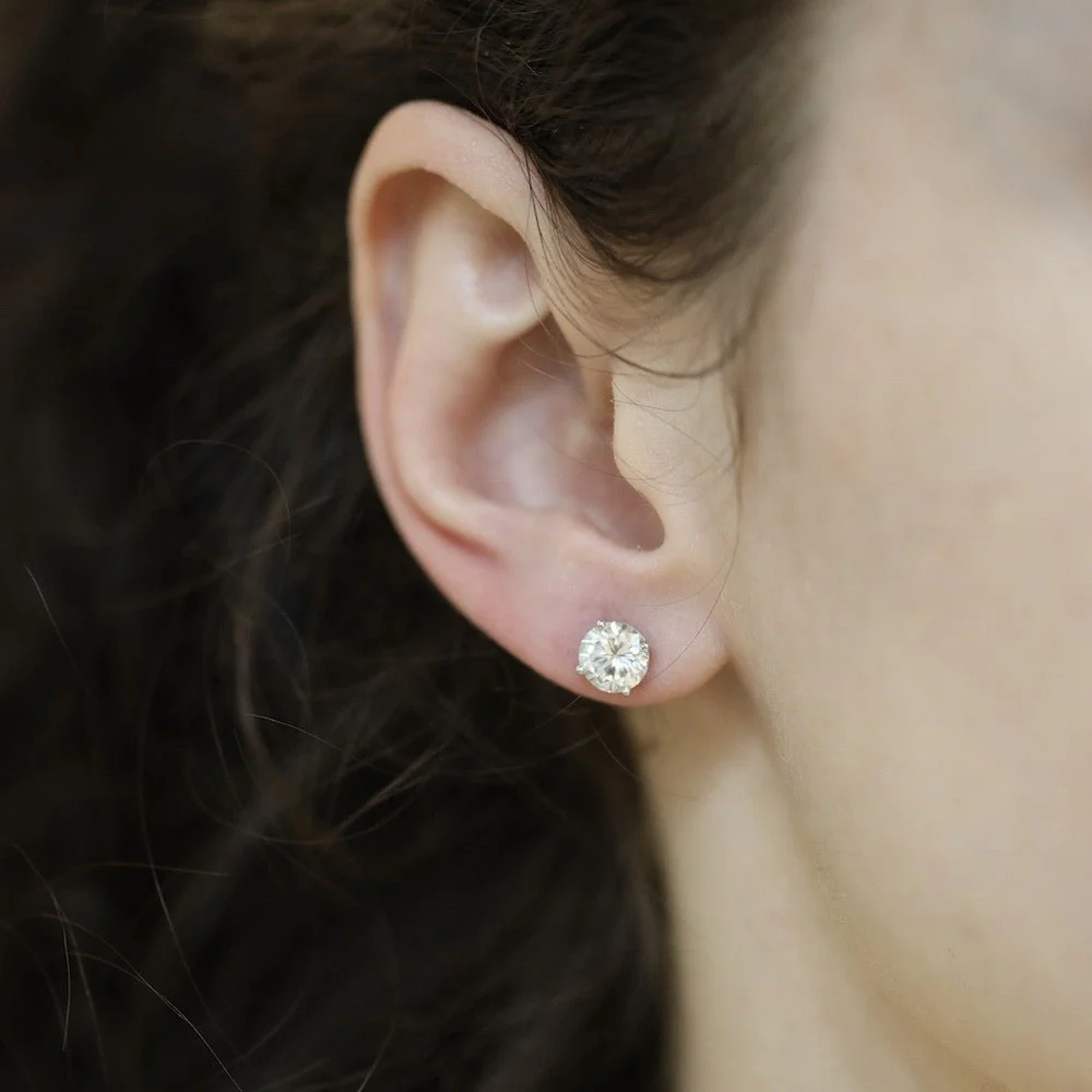 Puces d'oreilles en or et diamants - Image 2