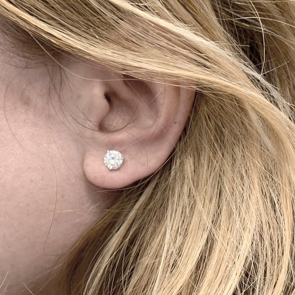 Puces d'oreilles en or blanc diamants - Image 2