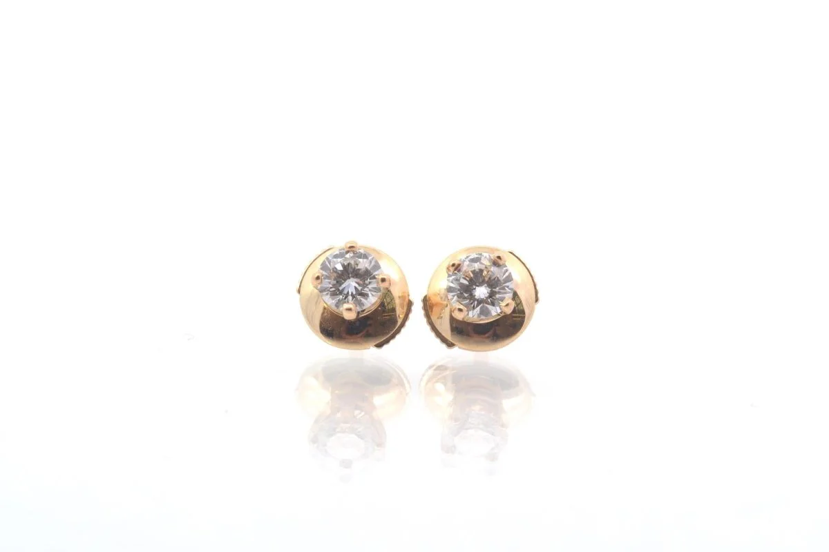 Puces d'oreilles en or jaune et diamants - Image 2