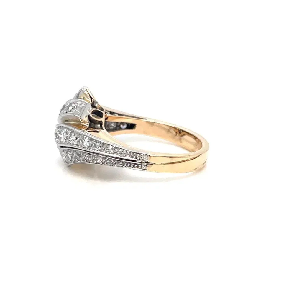 Retro 1,50 Carat Diamond Cocktail Gold Ring - Image 3
