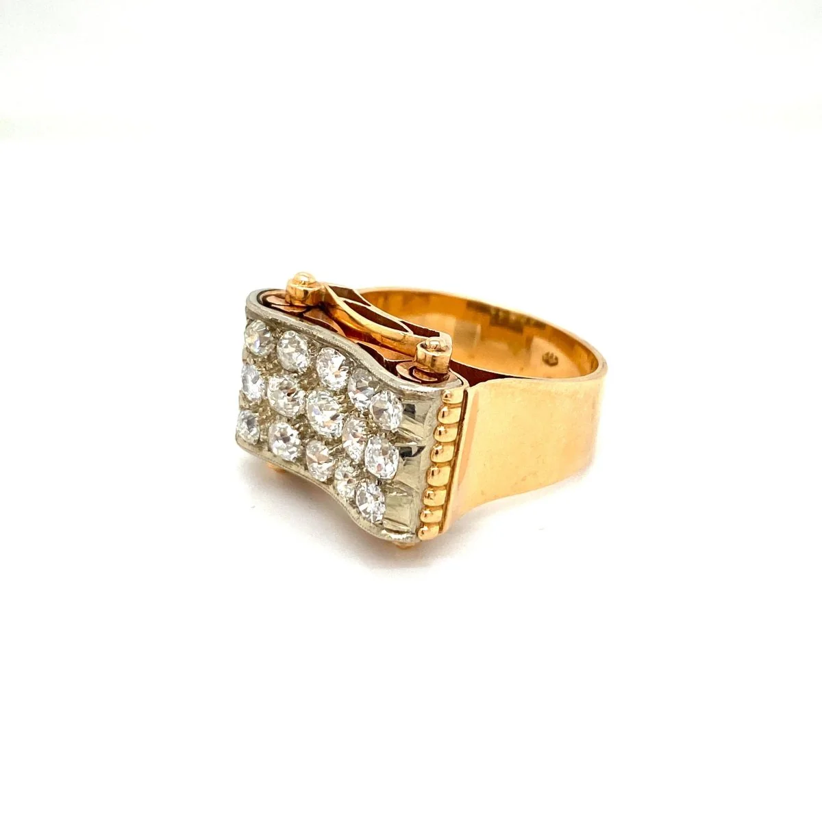 Retro 3,30 Carat Diamond Gold Cocktail Ring - Image 7