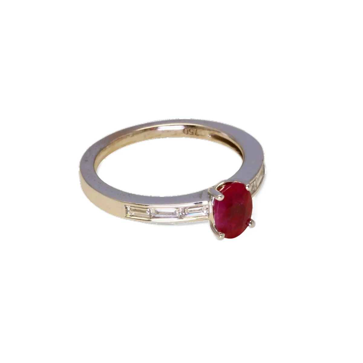 Bague en or blanc rubis et diamants. - Image 3