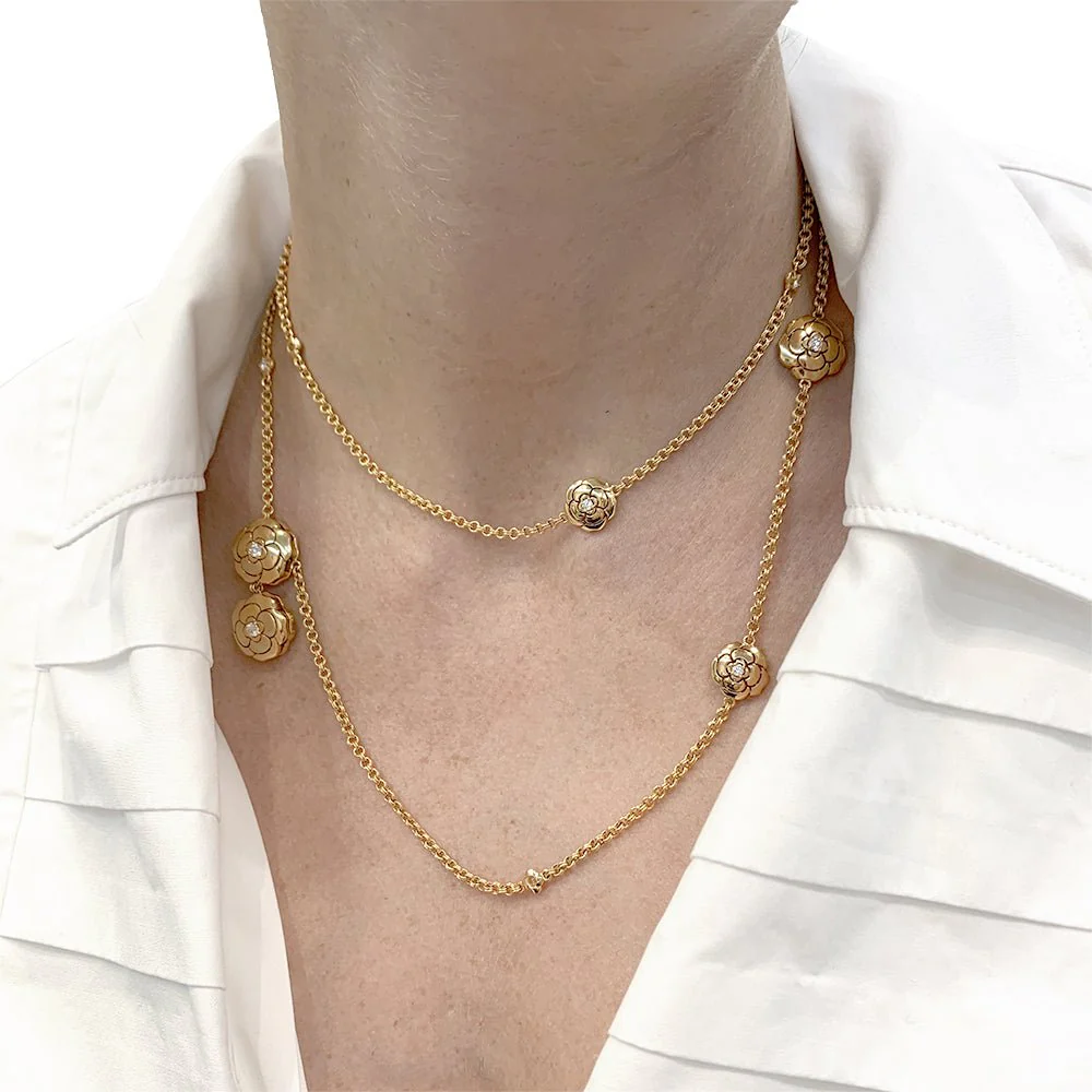 Sautoir transformable Chanel, “Les Infinis de Camélia”, en or rose, diamants. - Image 11