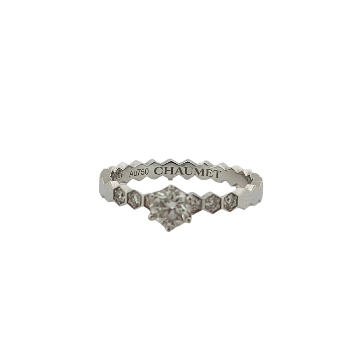 Solitaire CHAUMET en or blanc et diamants