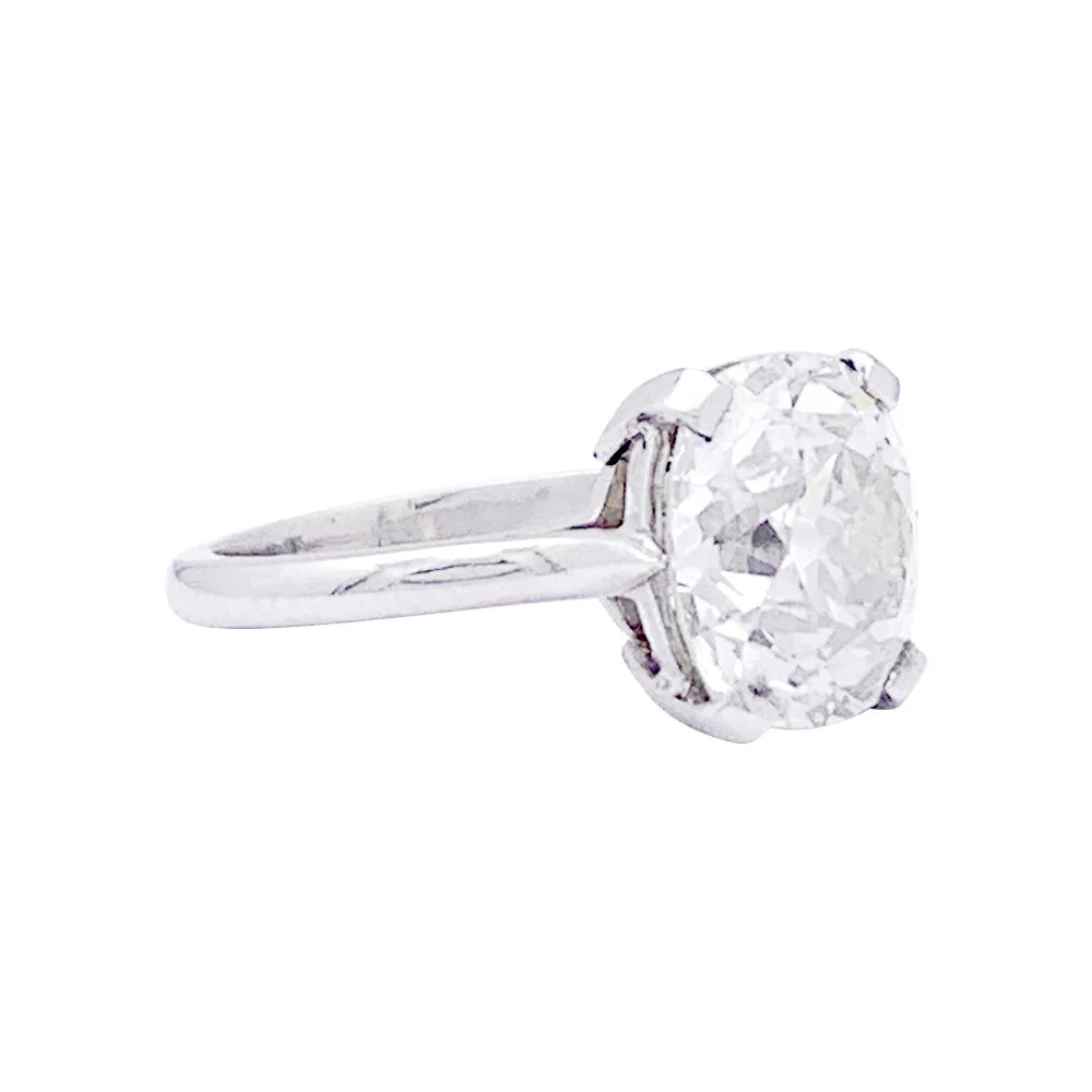 Solitaire CHAUMET en  platine et diamant. - Image 3
