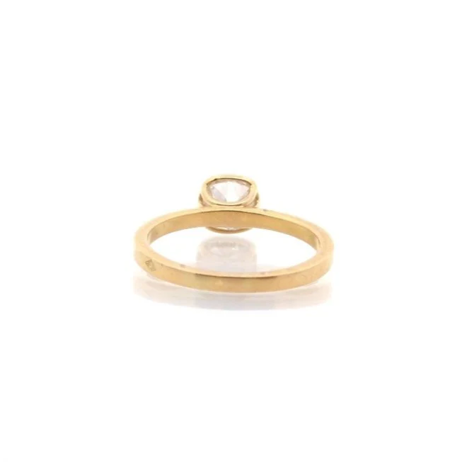 Bague Solitaire en or jaune et diamant - Image 3