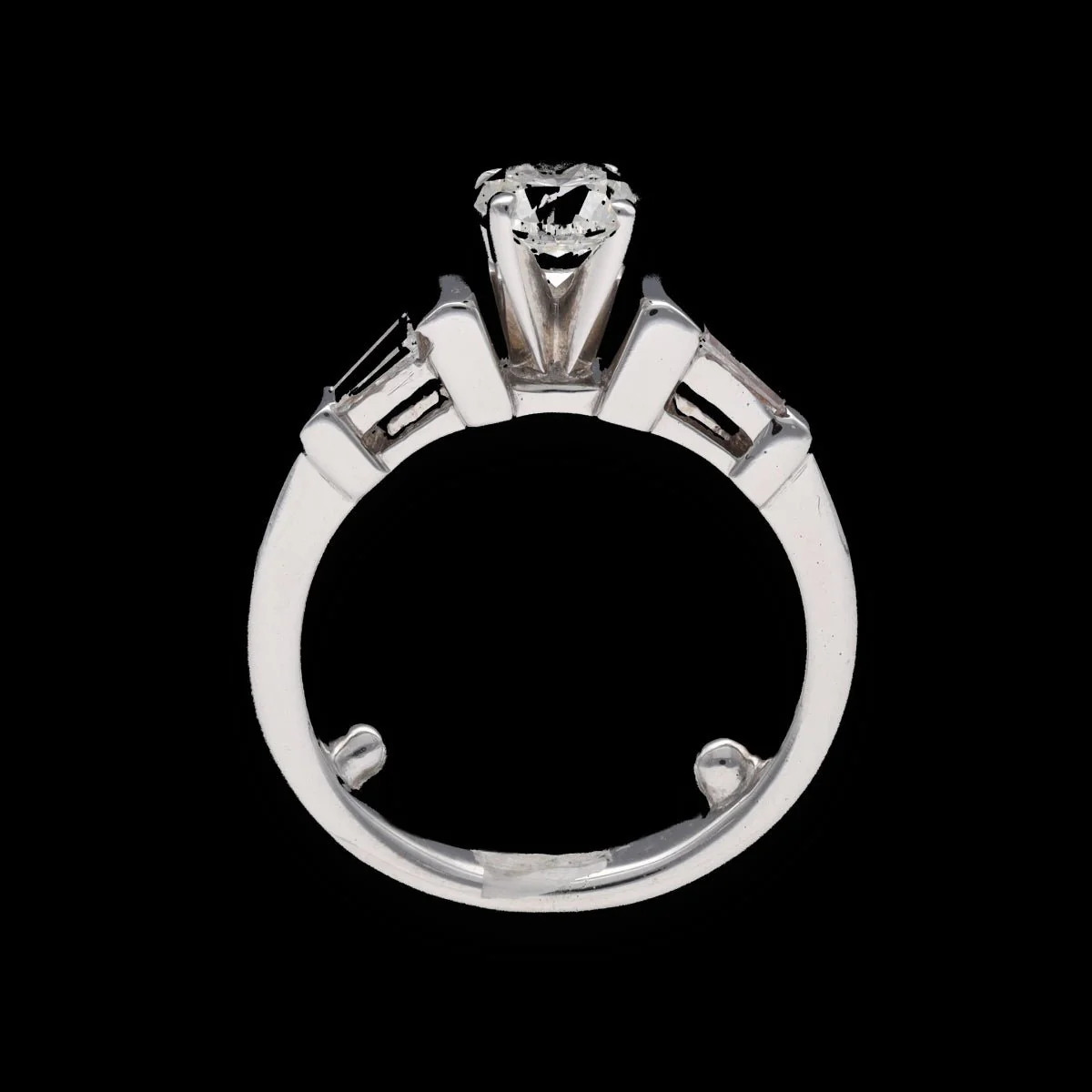 Bague Solitaire en or gris et diamants - Image 7