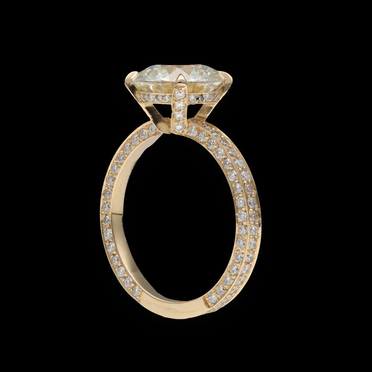 Bague Solitaire en or jaune et diamants - Image 6