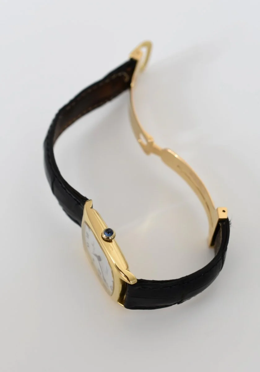 Montre BAUME & MERCIER pour VAN CLEEF & ARPELS en or jaune, cuir et saphir - Image 6