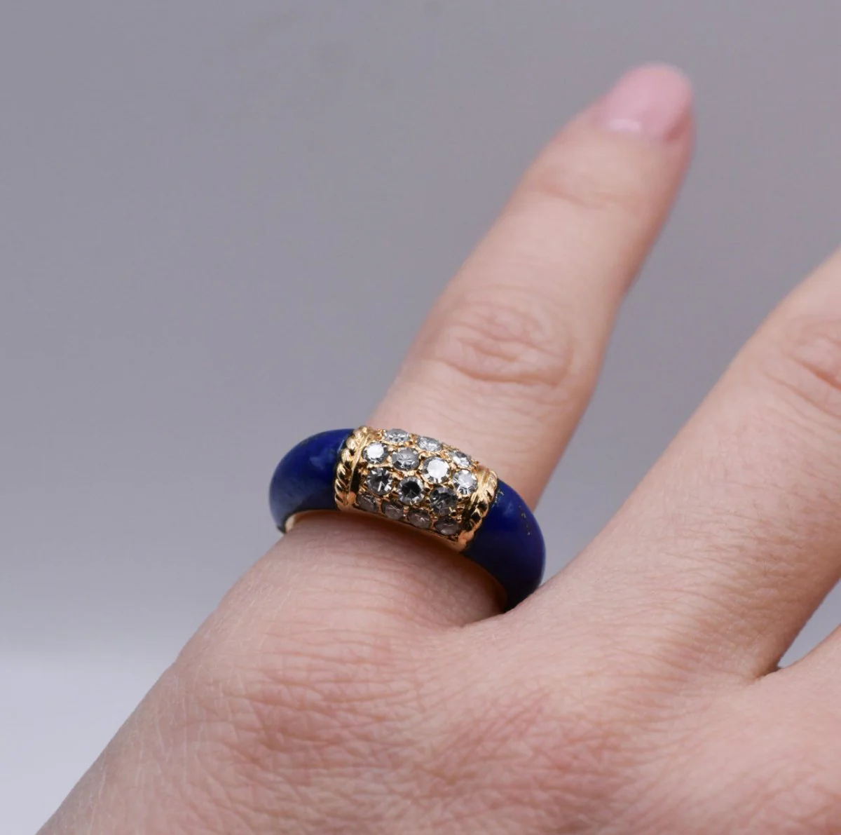 Van Cleef & Arpels Lapis Lazuli and Diamond ‘Philippine’ Ring - Image 4
