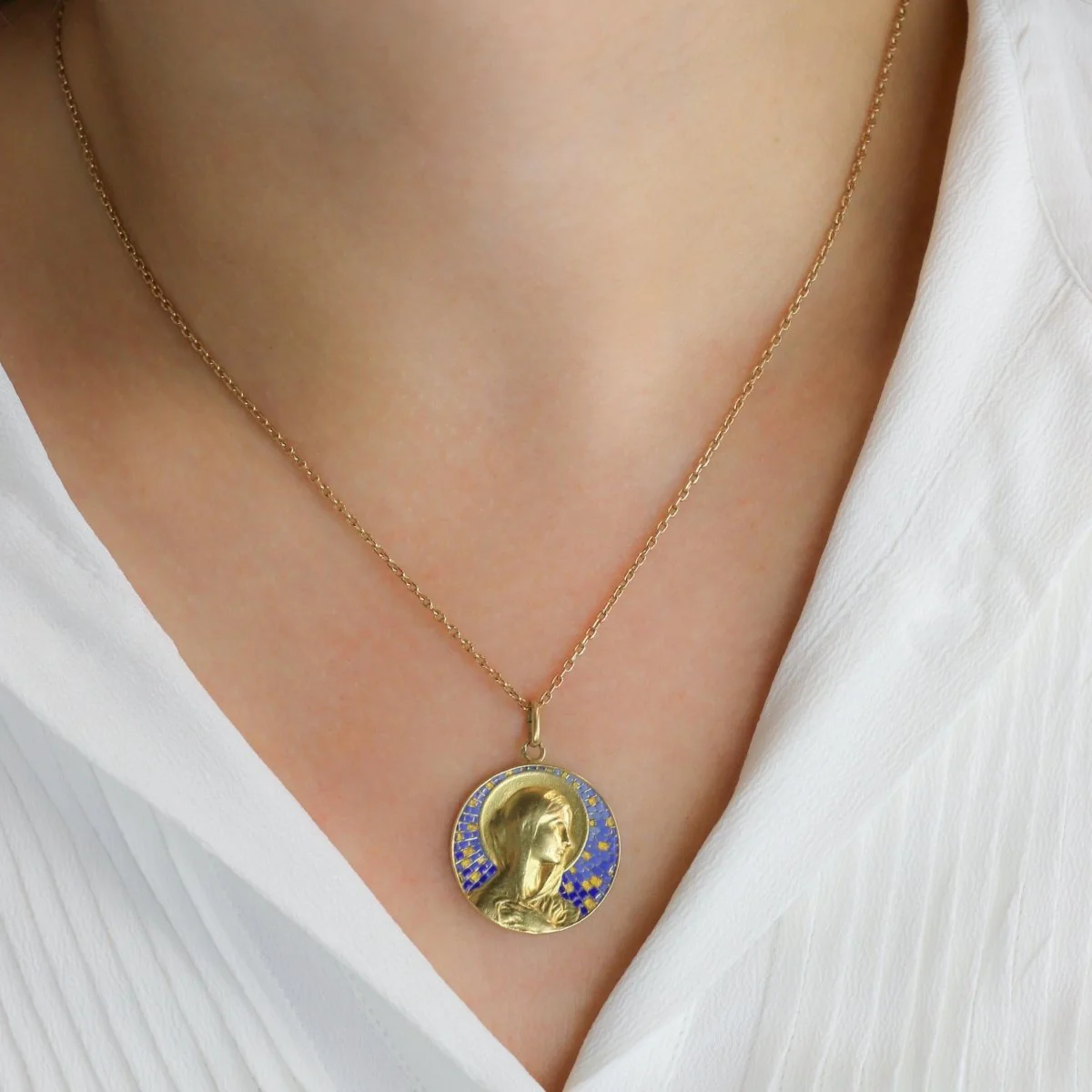 VERNON Médaille Art nouveau Vierge or jaune émail - Image 6