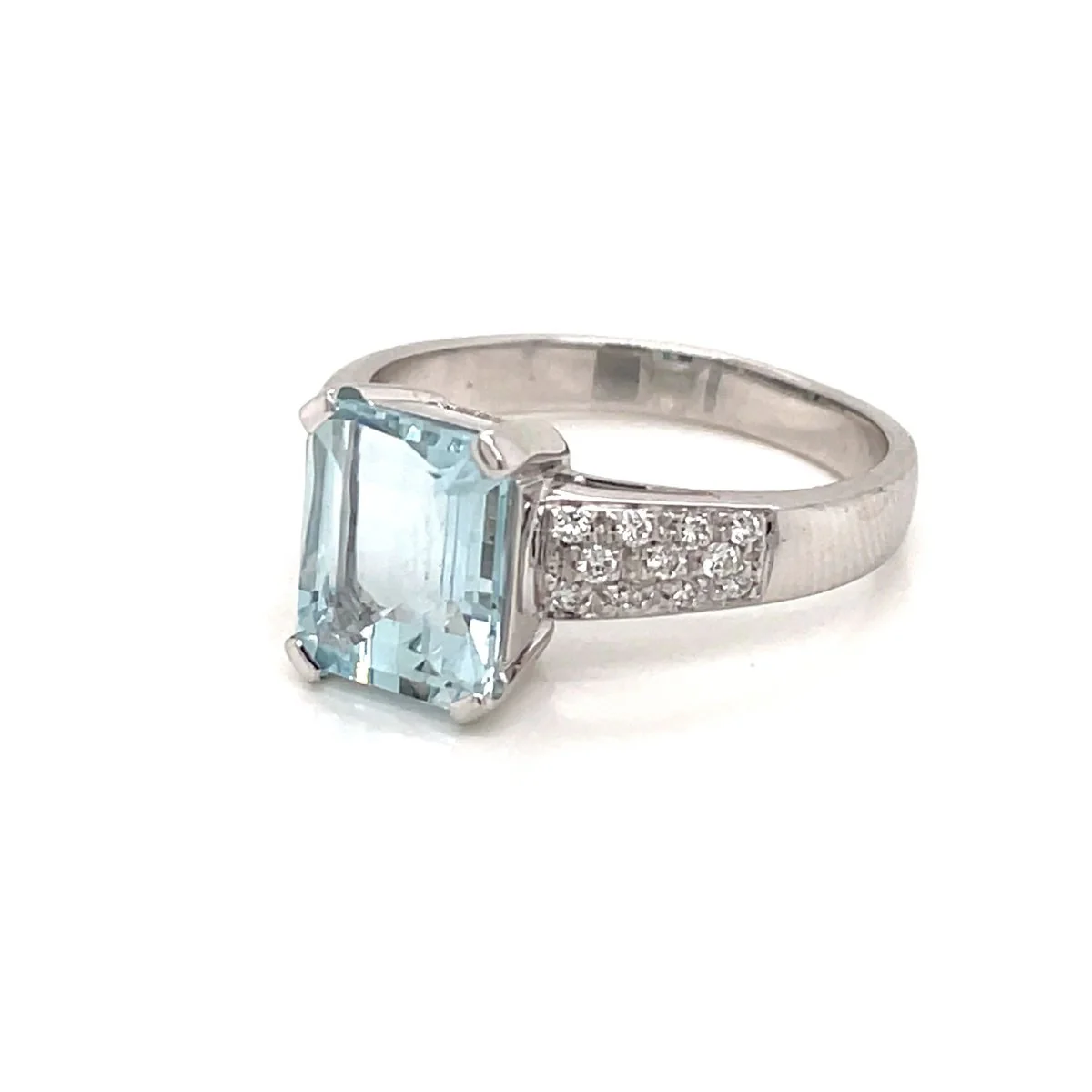 Bague en or avec aigue-marine et diamant de 2,5 carats - Image 2