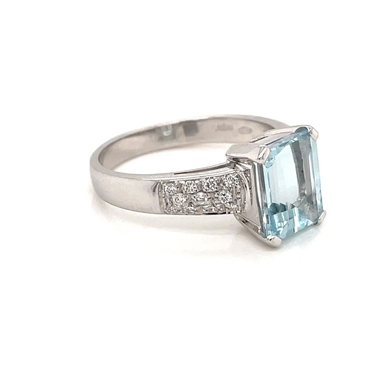 Bague en or avec aigue-marine et diamant de 2,5 carats - Image 3